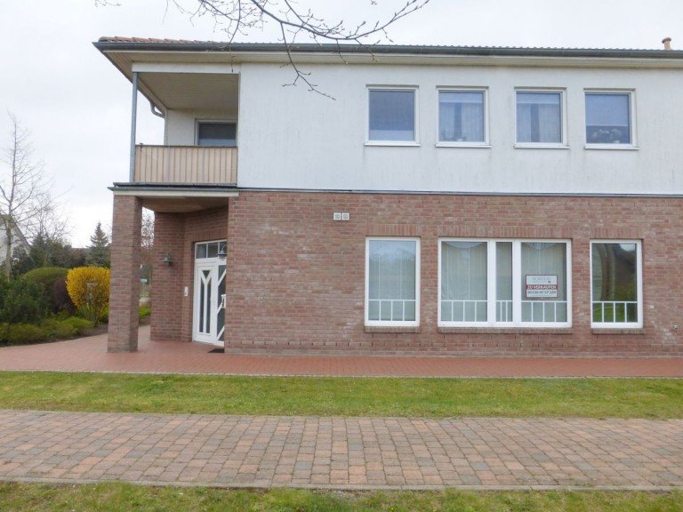 Haus von Au�en Lindwedel Praxis **erfolgreich verkauft**