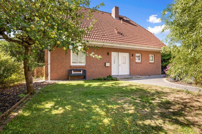  Wedemark Haus Hinterhaus mit viel Platz & Ruhe in Hohenheide