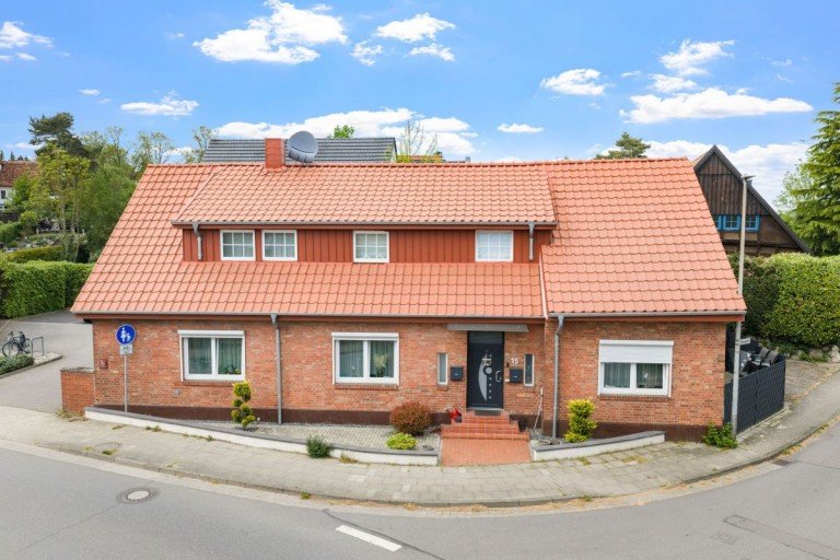  Wedemark Haus Vollst�ndig saniert mit viel Platz in Bissendorf