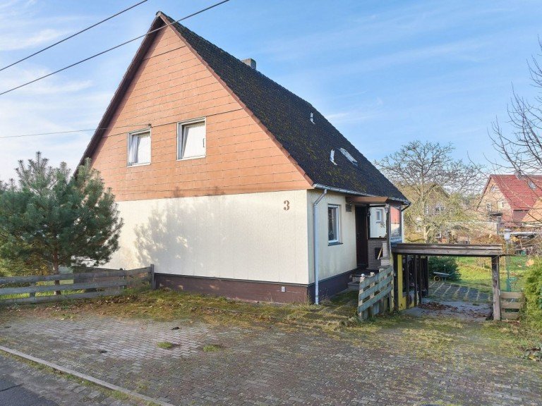  Wedemark Haus Gro�z�giges Hanggrundst�ck mit Fertighaus